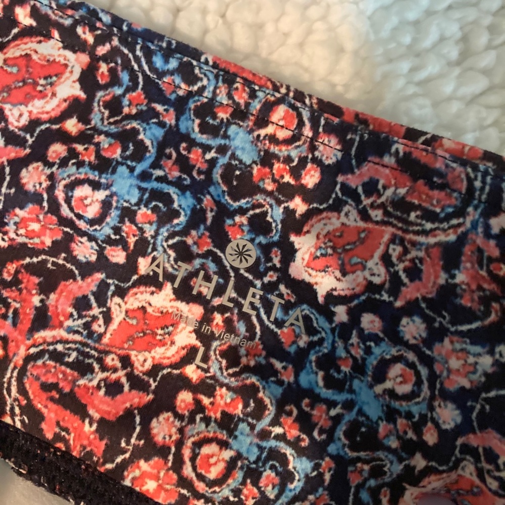 Athleta High Rise Cropped Pattern Leggings - Picture 2 of 4